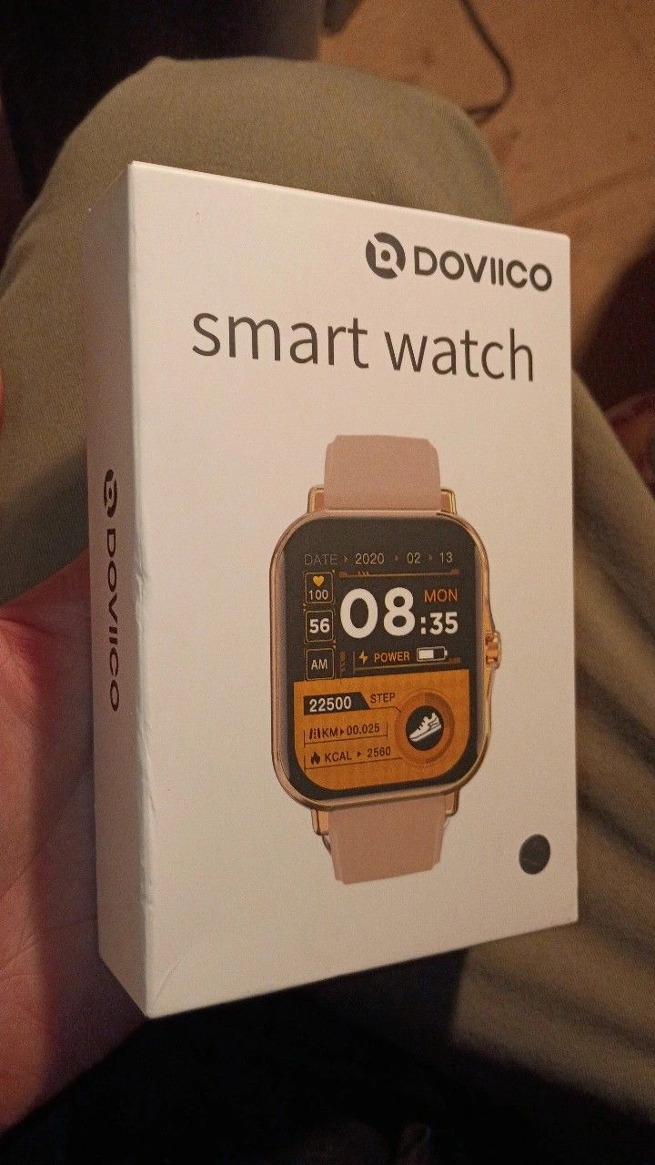 Apple/Android Smart watch (NEW) $25