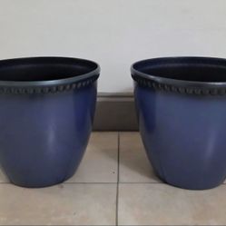 *** NEW LOW PRICE *** PAIR of 11" (Tall) Blue Resin Planters @ Lasting Creations