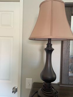 Table lamp