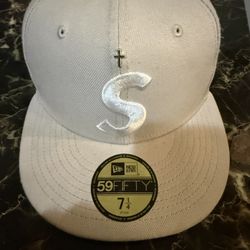 Supreme & New Era collab Gold Cross Cream Hat w/ White  S Logo Fitted 7 1/4