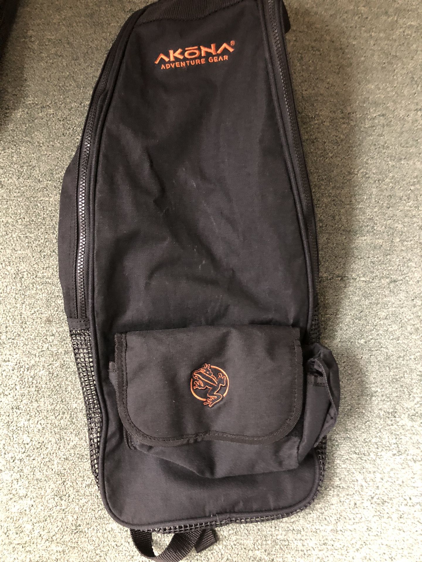 Oceanic backpack divers bag