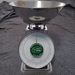 YAMATO COMERCIAL SCALE S/N 86092