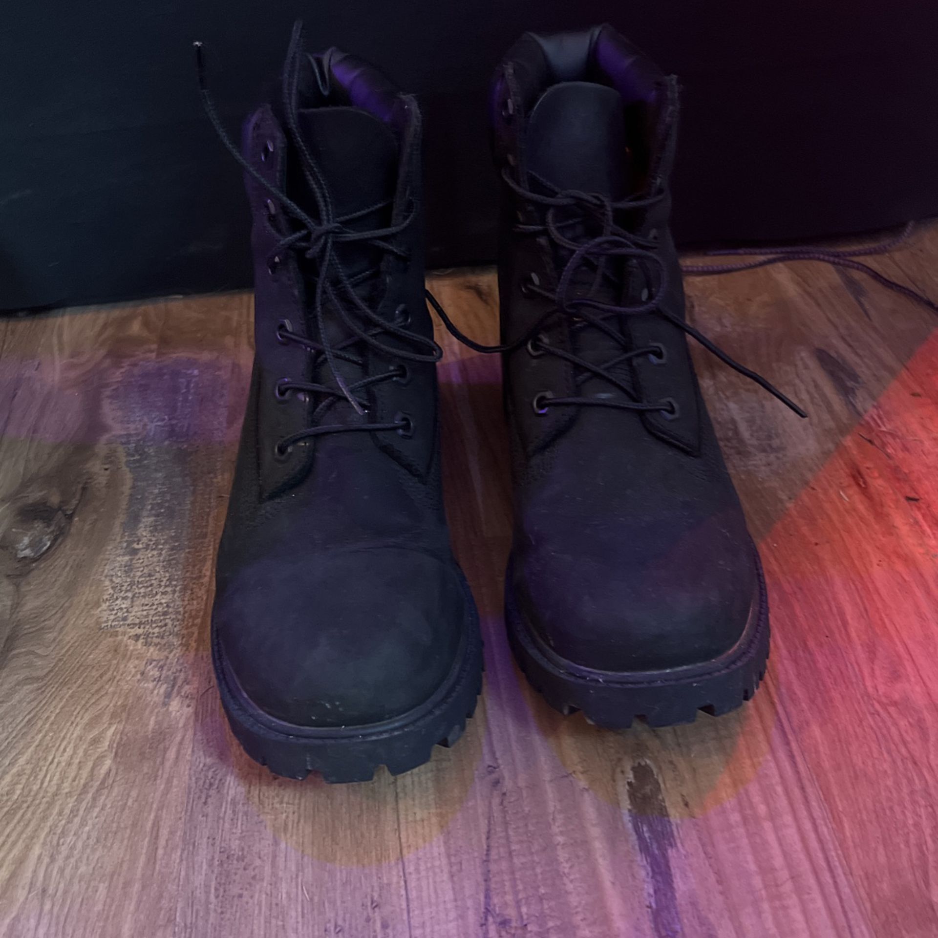 Womens 7.5 / Mens 6.5 Black Timberland Boots