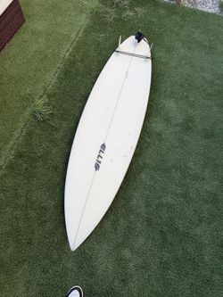 Ellis 7'4ft Surfboard