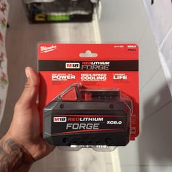 Milwaukee battery Forge 8.0