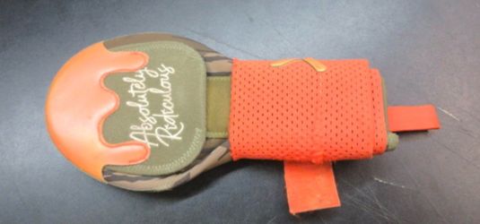 Absolutely ridiculous sliding mitt