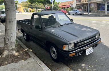 1989 Toyota Pick-Up