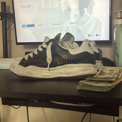 Maison Miharas Size 11