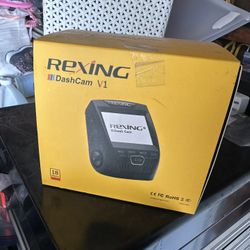 REXING V1 - 4K Ultra HD Car Dash Cam