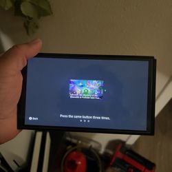  Nintendo Switch Oled