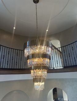 LUXURY OVERSIZED MULTI-TIER CRYSTAL CHANDELIER – STATEMENT PIECE