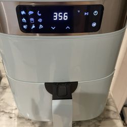 Air fryer 