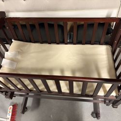 Espresso Baby Bassinet