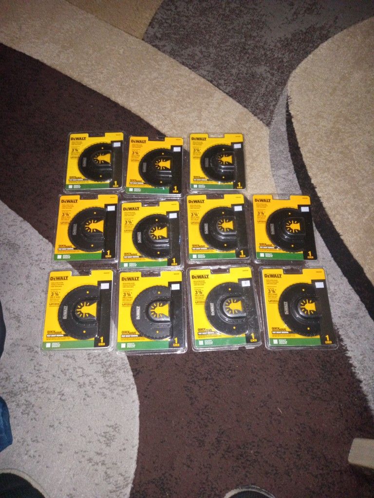 DeWalt 3 5/8" Oscillating Blade Read Below