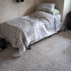 Twin Bed With Bedfing