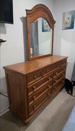 Wood Dresser with Arched Mirror