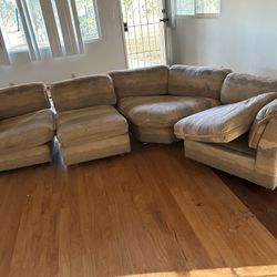 Free Furniture 