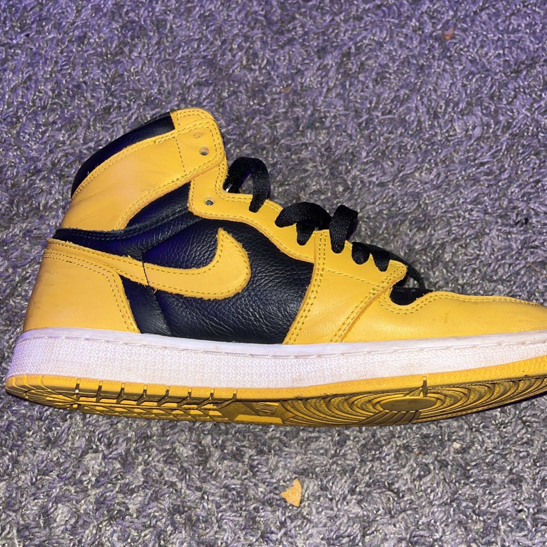 Jordan 1 Retro High Pollen