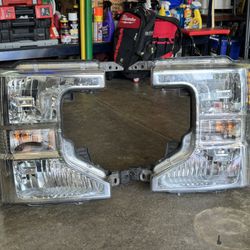 Ford SuperDuty Headlights Tail lights Grill