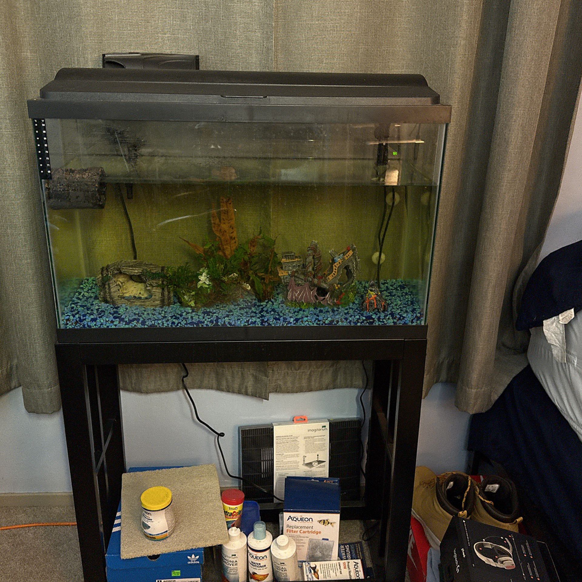 29 Gallon Aqueon Fish Tank And Stand Bundle 
