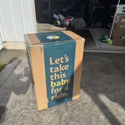 Unopened NEW All-Black Mockingbird Single-to-Double Stroller 2.0