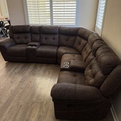 Couch With Recliners
