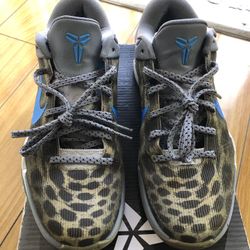Nike Kobe 7 Snow Leopard Mens Size 9
