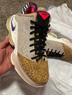 LeBron XIX Low “Animal Print” size 11.5