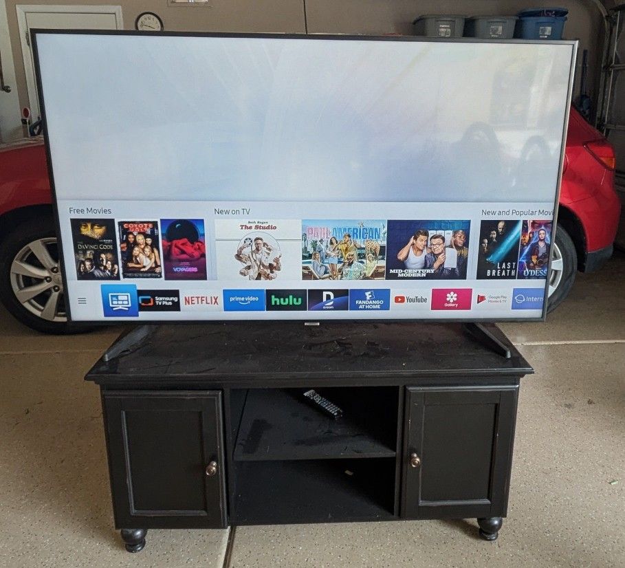 Flat Screen T V