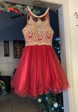 Dress size M girls