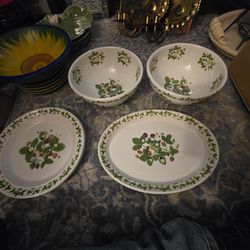 Vintage pormperion summer strawberry china lot