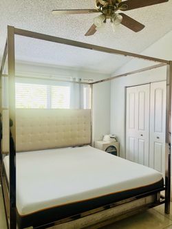 King Sized Canopy Bed