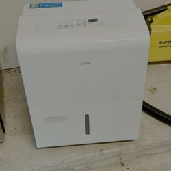 hOmeLabs Portable Dehumidifier