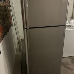 New Frigidaire Stainless Steel Refrigerator 