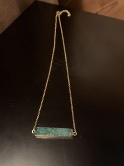 Green gemstone necklace