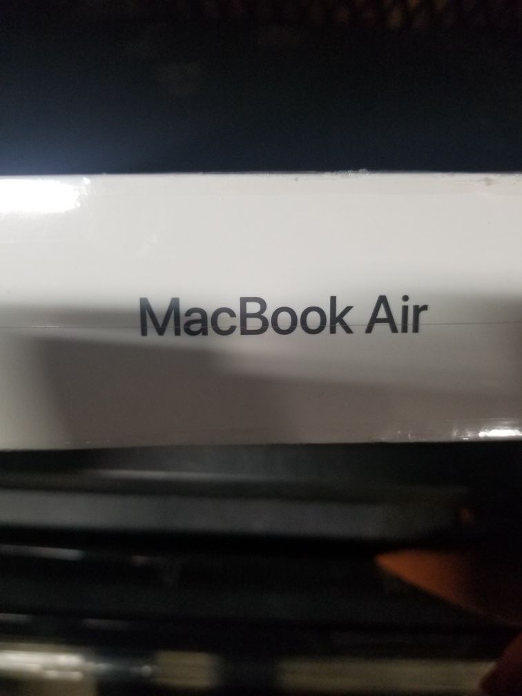 (NEW SEALED) MacBook Air