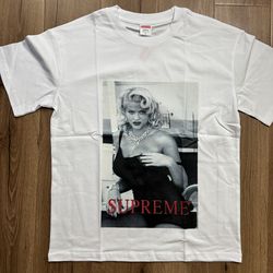 White supreme t-shirt