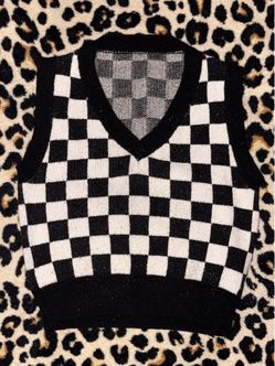 Black and White Checkered Knit Sweater Vest Large