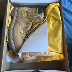 Caterpillar Men Boots