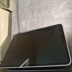Apple iPad Pro 11" M4 512GB OBO-  16GB RAM Silver (100% Battery)