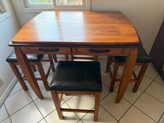 High dining table & 4 stools
