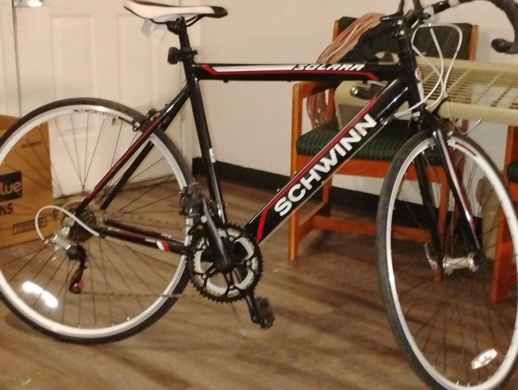Bike Schwinn Solara
