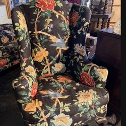 Beautiful Vintage Awesome Fabric Club Chair 