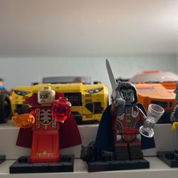 Lego Mini Figures Trading