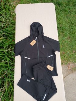 On Cloud Core Jacket and Pants