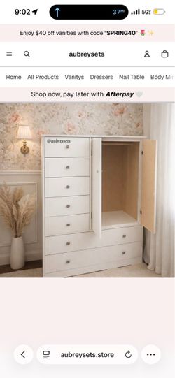 White closet with 7 drawers