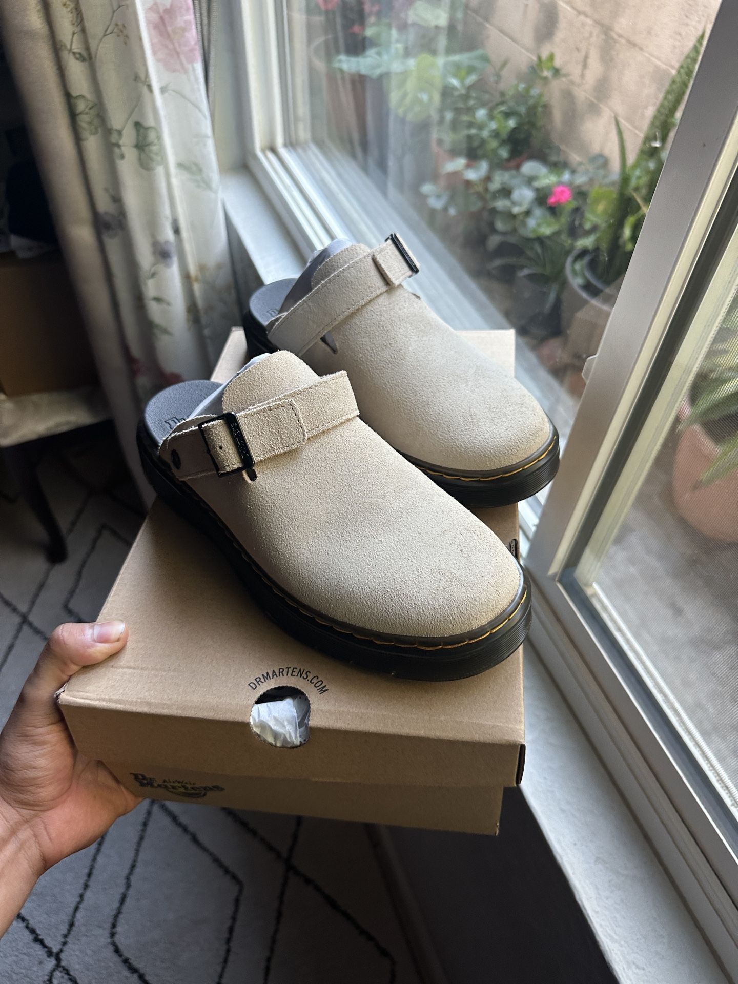 Dr. Martens Carlson Mule Size 10 Mens