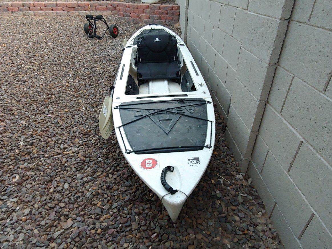 Ascend H12 kayak canoe hybrid 12ft