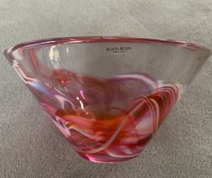 Kosta Boda - Swedish Art Glass Bowl