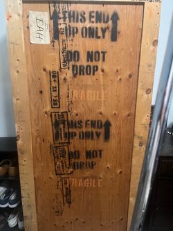 Large Wooden Box (GIVE ME YOUR LOWEST OFFER)